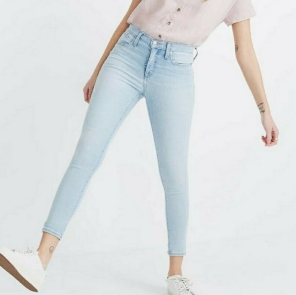 Madewell 9 Mid-Rise Skinny Crop